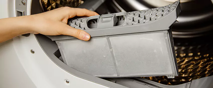 Signs Of A Clogged Dryer Lint Trap in Redding, California